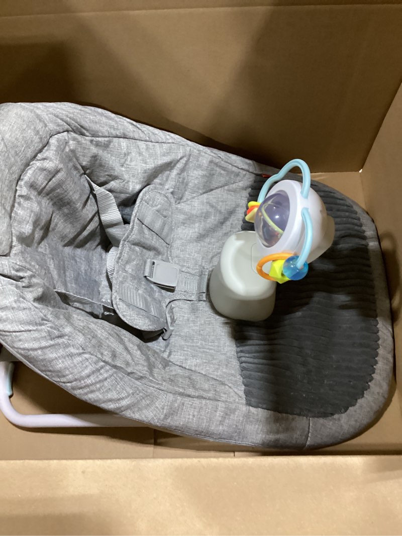Condition photo showing Good Condition for Skip Hop Baby Ergonomic Activity Floor Seat for Upright Sitting Lightweight and Travel-Friendly Silver Lining Cloud Grey Age 0+