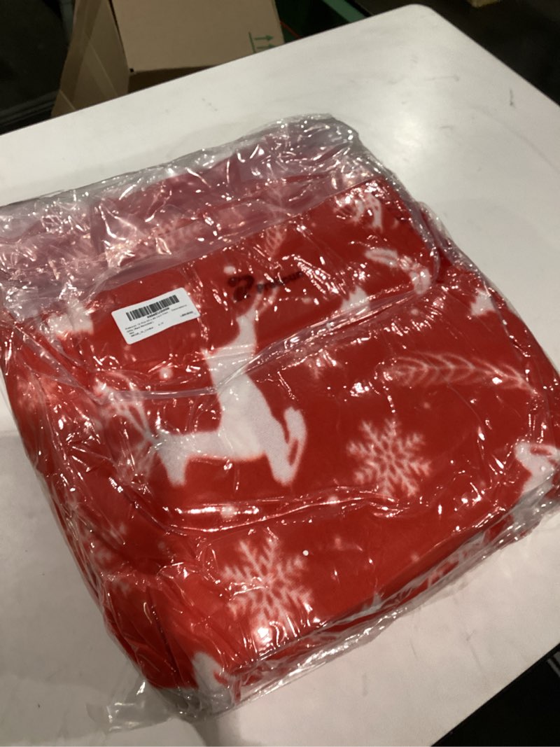 Condition photo showing New/Like New for Preboun 12 Pcs Christmas Fleece Throw Blankets Bulk 50 x 60 Inch Reindeer Lightweight Fleece Throw Blankets for Bed Sofa Couch Office Wedding Gifts Travel Camping Homeless Donation Pet (Red Reindeer) 12 Red Reindeer