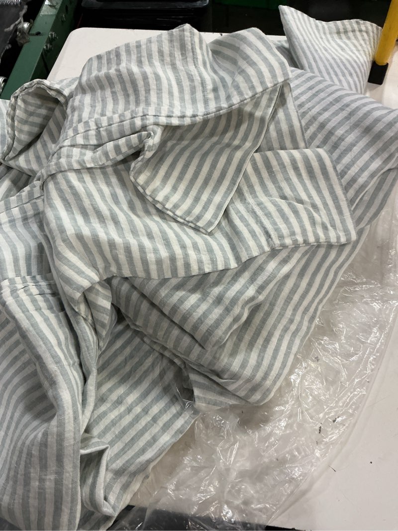 Condition photo showing Good Condition for quince, organic linen sheet set 4 pcs / king /mist white stripe