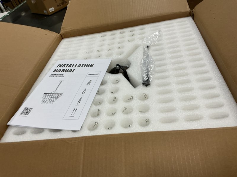 Condition photo showing Good Condition for Vintage Crystal Chandeliers for Dining Room Light Fixture, 6-Light 5-Tier Antique Bronze Chandelier for Kitchen Island Bar Living Room Foyer Entryway, D20 xH17 D20"H17"