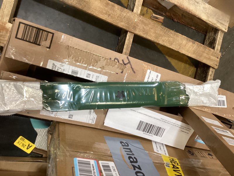 Condition photo showing Good Condition for 2 pack 532405380 high lift lawn mower blades for yth22v46 z246 yth20k46 replaces 532403107, 594892801, husqvarna 46 inch mower blades, craftsman 46 inch mower blades