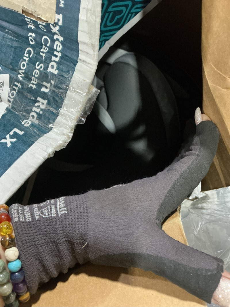 Condition photo showing Good Condition for safety 1st grow and go extend ‘n ride lx all-in-one convertible car seat, black pepper black pepper extend 'n ride