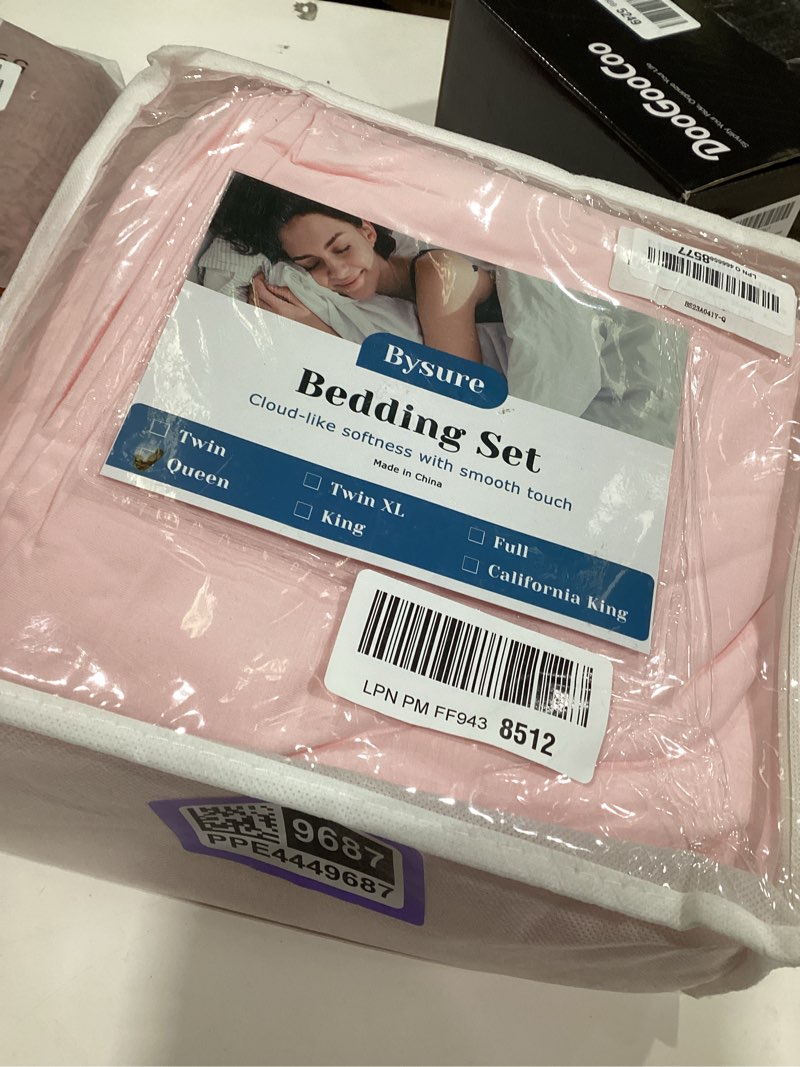 Condition photo showing New/Like New for Extra Deep Queen Sheet Set - 6 Piece Breathable & Cooling Sheets - Hotel Luxury Bed Sheets Set - Easy & Secure Fit - Soft, Wrinkle Free & Comfy Sheets Set - Light Pink Sheet Set w/Extra Deep Pockets Queen 34 - Light Pink