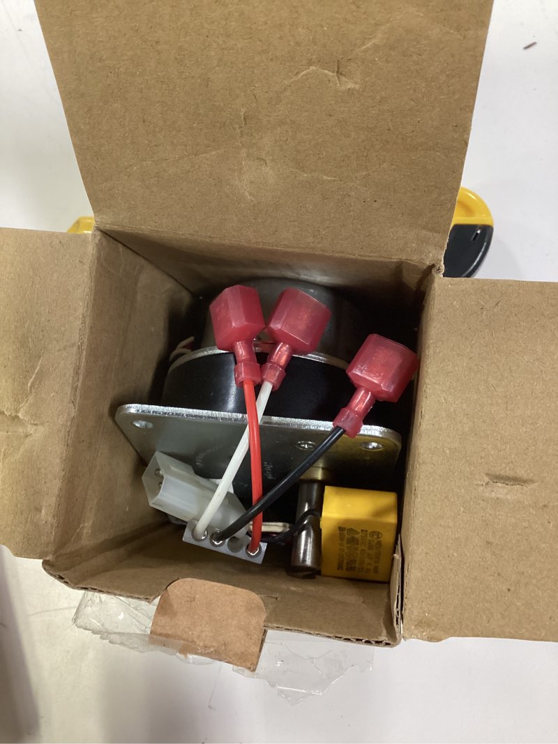 Condition photo showing Good Condition for 812-4421 & 812-4420 2.4 rpm auger feed motor ac120v compatible with quadra-fire heatilator ps35, ps50, cab50, 7000-500 ph