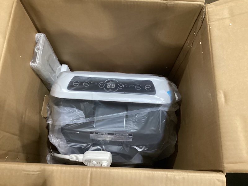 Condition photo showing As Is for shinco 8,000 btu portable air conditioner - 3-in-1 cool/dehumidifier/fan for rooms up to 350 sq.ft, remote control & 24h timer, compact ac unit for bedroom/office