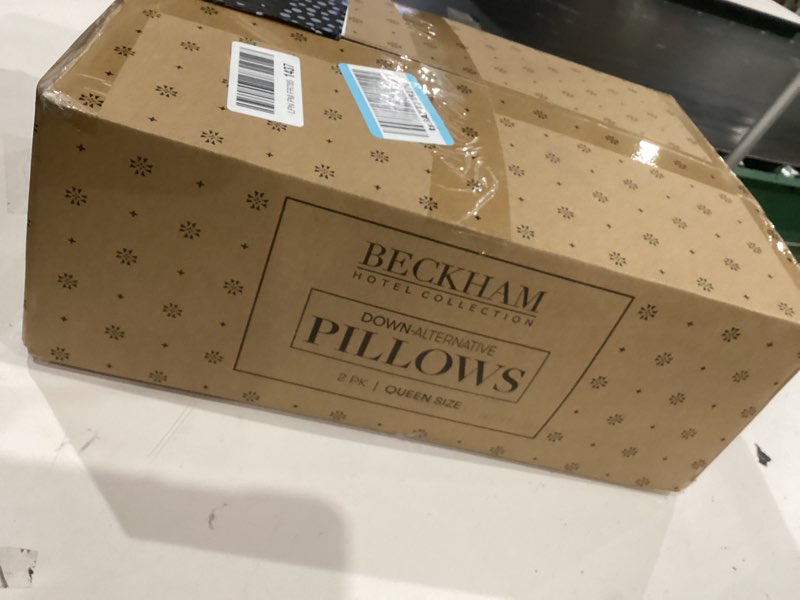 Condition photo showing New/Like New for beckham hotel collection bed pillows standard/queen size set of 2 - original soft down alternative pillow for sleeping - soft support for back, stomach or side sleepers queen / standard white
