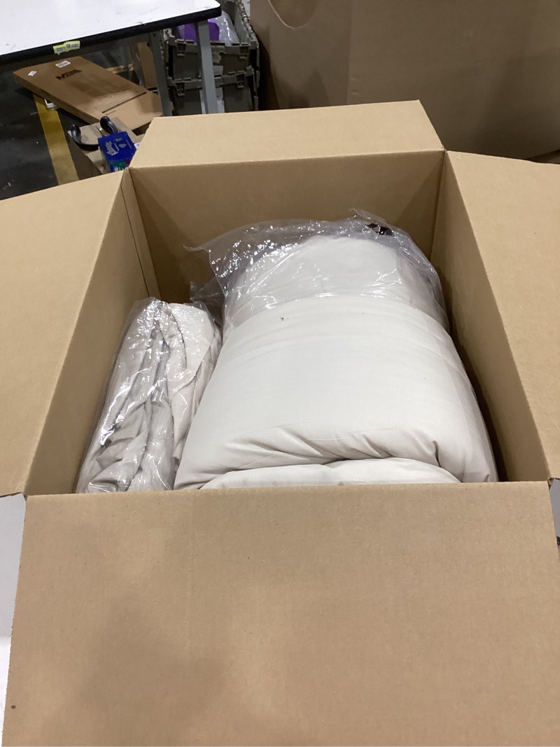 Condition photo showing Good Condition for monbix king size comforter set - 7 pieces bed in a bag king, apricot beige bedding sets with comforter, all seasons comforter bed set with sheets, pillowcases & shams apricot beige king(102"x90")