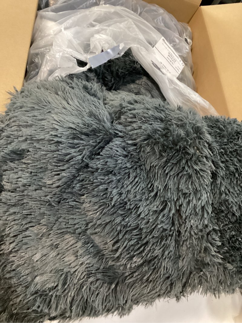 Condition photo showing Good Condition for EHEYCIGA Fluffy Dog Crate Bed for Large Dogs, Plush Faux Fur Crate Pad, Calming Anti Anxiety Large Dog Bed, Washable Soft Warm Mat with Non-Slip Bottom, Dark Grey