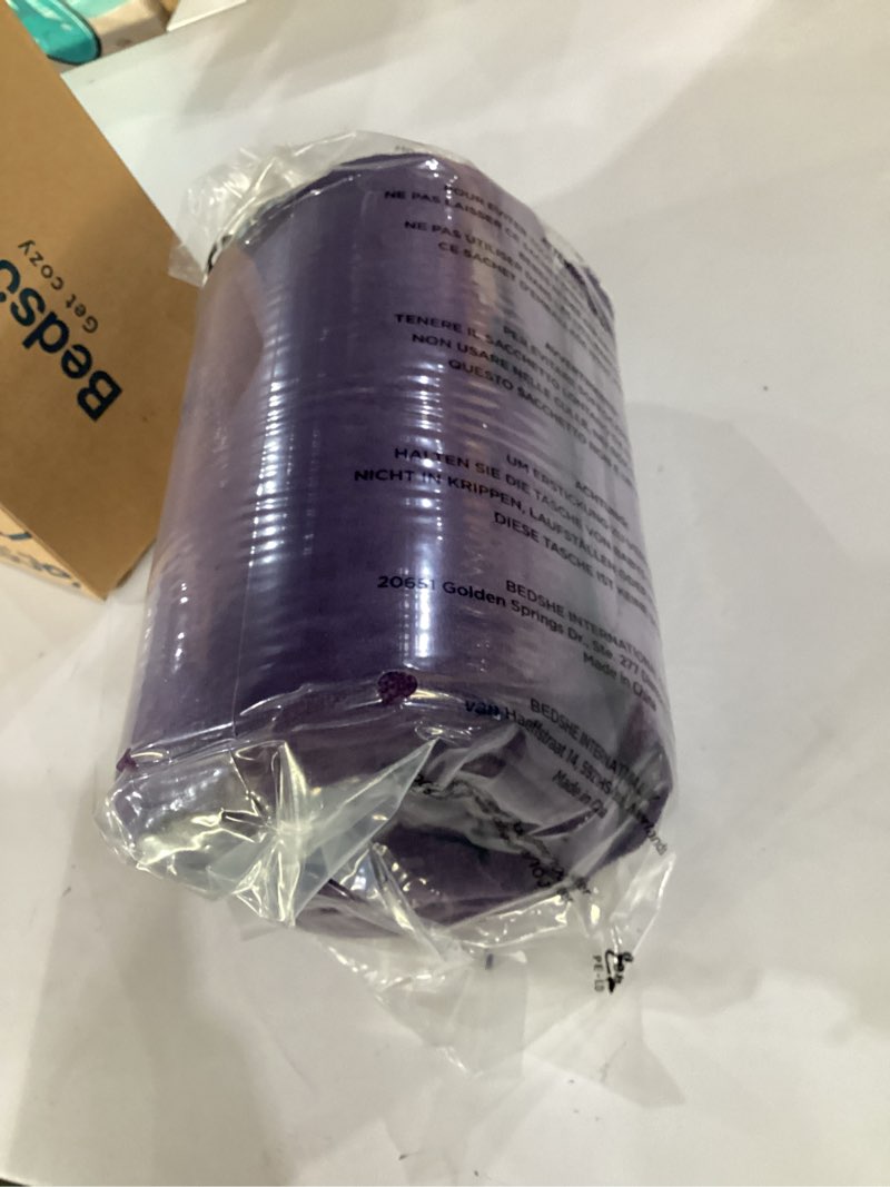 Condition photo showing New/Like New for bedsure gentlesoft fleece throw blanket purple - 300gsm blankets for couch, sofa, bed, soft lightweight plush cozy throws for toddlers, 50x60 inches purple throw (50" x 60")