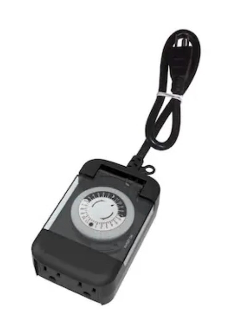 Utilitech 15 -Amps 125-volt Indoor or outdoor 2 -Outlet Countdown Analog Lighting Timer