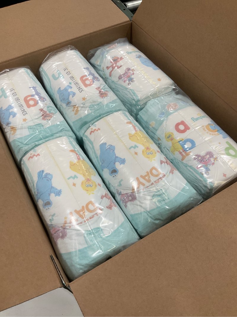 Condition photo showing New/Like New for Pampers Diapers - Baby Dry - Size 4, 150 Count, Absorbent Disposable Infant Diaper (Packaging May Vary) Size 4 150