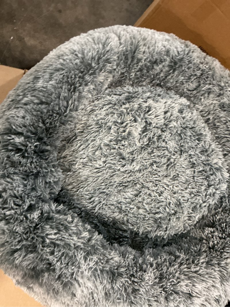 Condition photo showing As Is for gibson home bow wow buddy 30 inch medium pet bed in shaggy grey