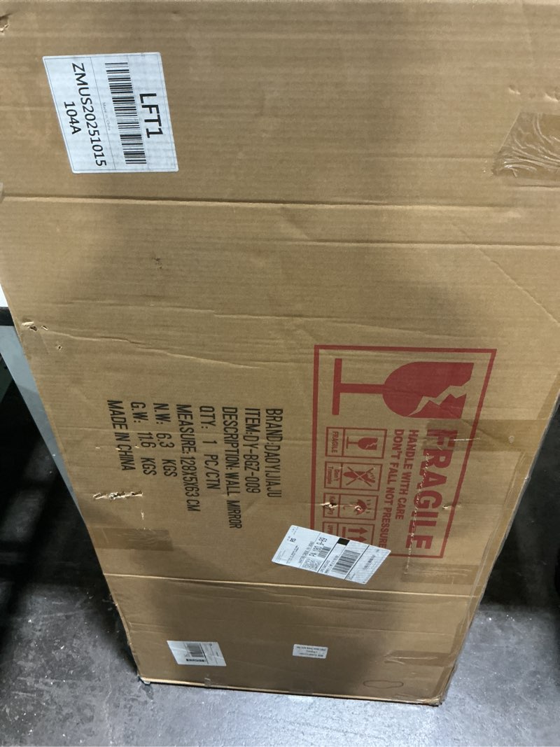 Condition photo showing Good Condition for Large Irregular Mirror, 47.2"x21.4" Asymmetrical Oblong Mirror, Cloud Shaped Mirrors, Modern Waved Decorative Mirrors for Living Room Bathroom Bedroom Entryway Fireplace 47.2"L x 21.4"W Black Irregular