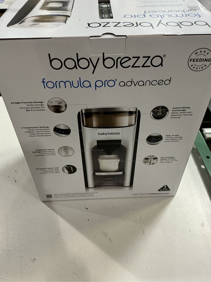 Condition photo showing New/Like New for baby brezza new and improved formula pro advanced formula dispenser machine - automatically mix a warm formula bottle instantly - easily make bottle with automatic powder blending, white