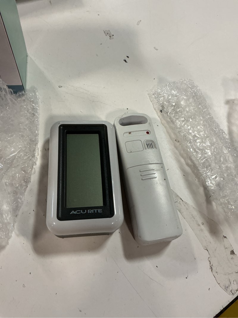 Condition photo showing As Is for AcuRite Digital Thermometer with Indoor, Outdoor Temperature and Daily High and Lows (00424CA), White Themometer