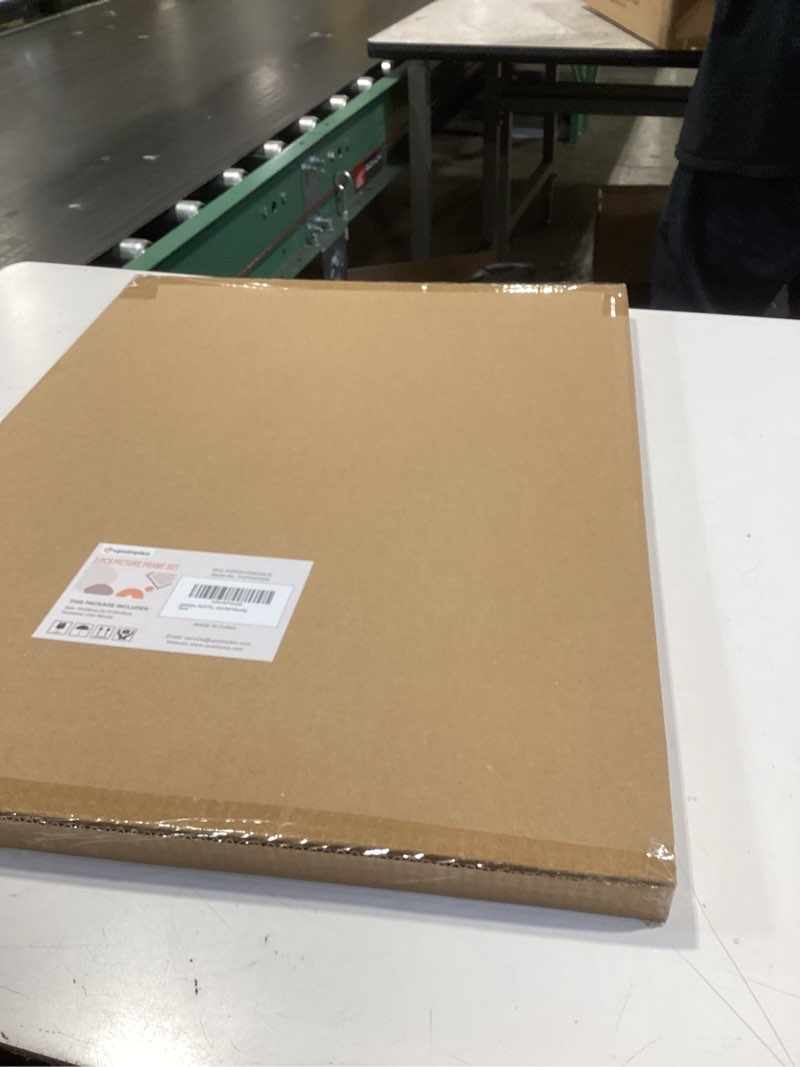 Condition photo showing New/Like New for upsimples 18x24 picture frame black 3 pack, scratch-proof poster frames 18 x 24 for photo gallery - slide-in strips, horizontal or vertical wall mounting