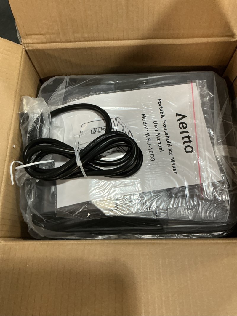 Condition photo showing Good Condition for Aeitto Ice Makers Countertop, 9 Ice Cubes Release in 6 Mins, 26Lbs/24H, 2 Sizes of Bullet Ice Machine,Self-Cleaning Portable Ice Maker with Ice Scoop and Basket for Home Kitchen Office Bar RV, Black