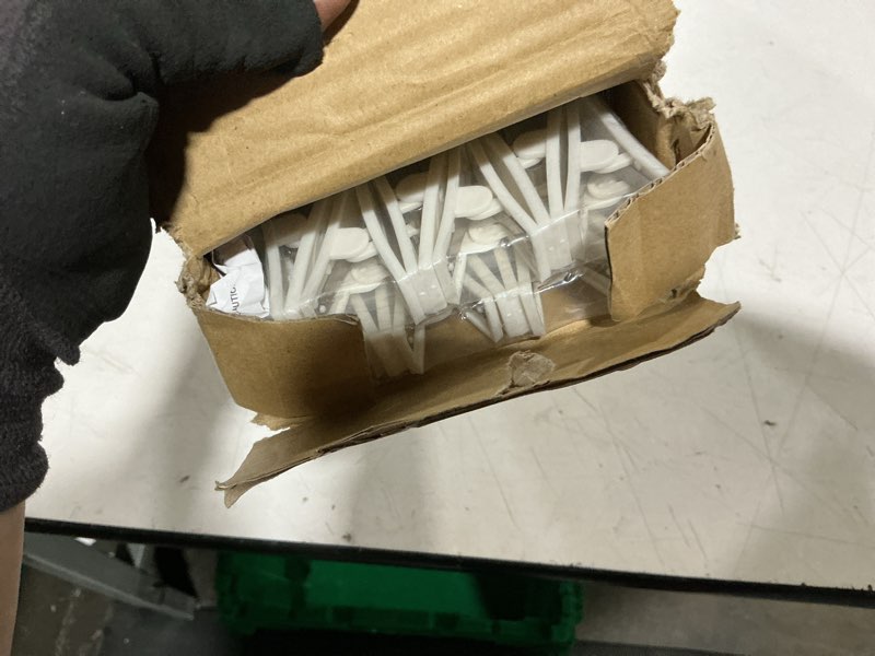 Condition photo showing Good Condition for redi shade no tools original light filtering pleated paper shade white, 36" w x 72" l, 6 pack white 36" w x 72" h