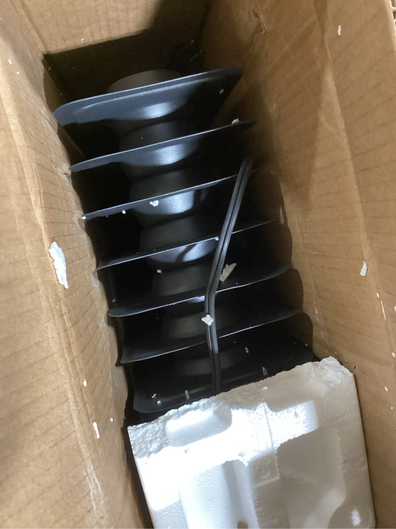 amazon basics portable oil space heater with remote control, 7 oil-filled fins, adjustable thermosta