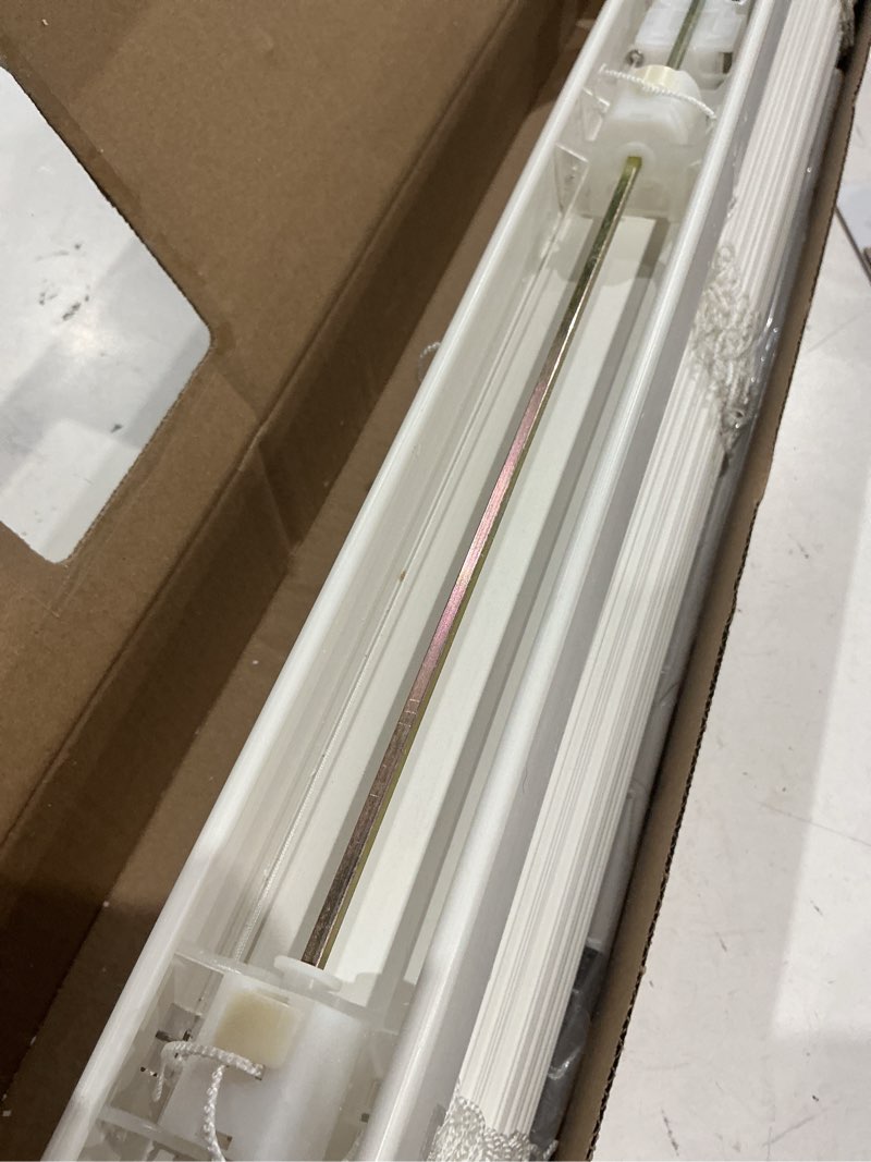 (used)allen + roth trim at home 2-in slat width 27-in x 64-in cordless white faux wood room darkening horizontal blinds item