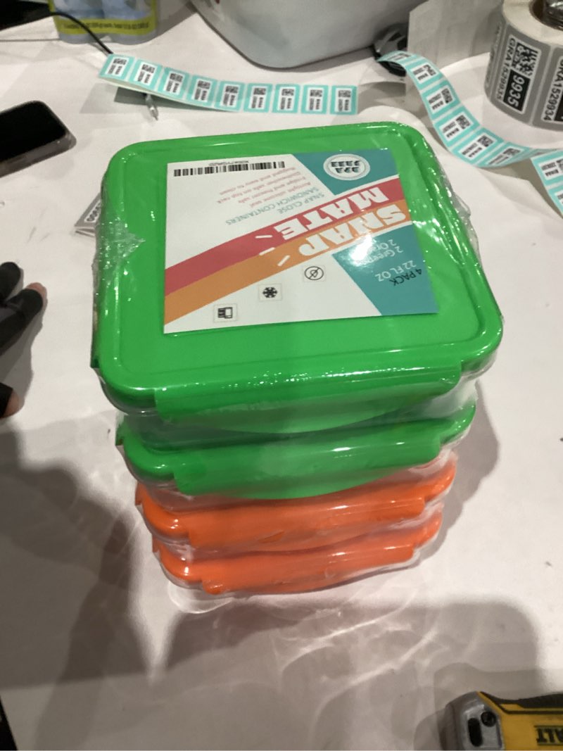 Condition photo showing New/Like New for SnapMate - 4 Pack of Sandwich Containers - Reusable, BPA Free Plastic, Snap & Lock Shut Lids and Silicone Seal. Great for Fruit, Salad, Lunch Box Snacks and Food Storage