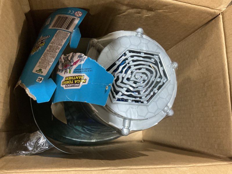 Condition photo showing Good Condition for MRBEAST LAB Hybrids Mega Pack, Reveal Different Beast Parts to Create 5 Mix & Match Action Figures, Including a Mega Torso Panther Experiment to Reveal Their Real Colors, Collect 30+ Beasts 5 Pack