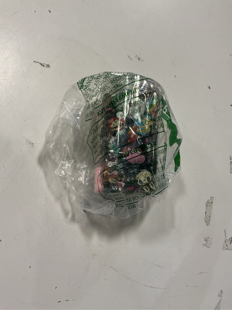 Condition photo showing Good Condition for 80Pcs Non-Repeat Cartoon Silicone Focal Beads for Pens, Random Focal Beads Bulk for Bead Pens Keychain Jewelry Making, Only Applicable to Adults 80pcs Random