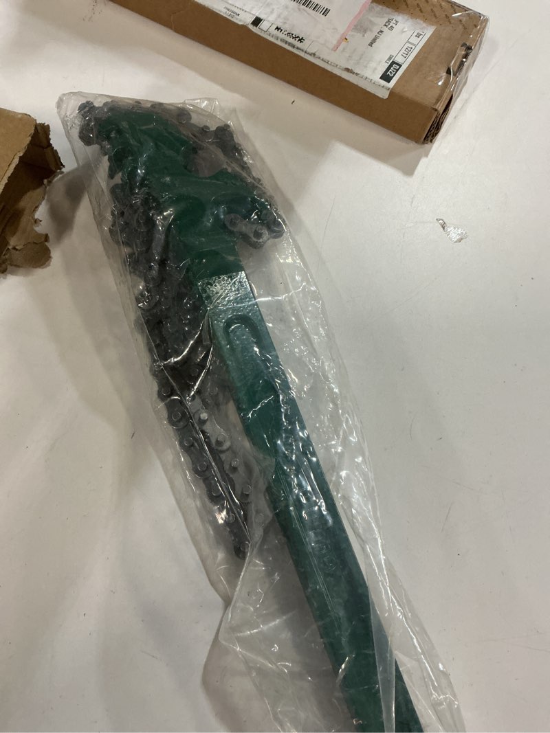 Condition photo showing New/Like New for 24 Inch Heavy Duty Chain Oil Filter Wrench, Adjustable Long Handle Tool Fits Max 12.6 Inch Diameter 24 Inch-Green