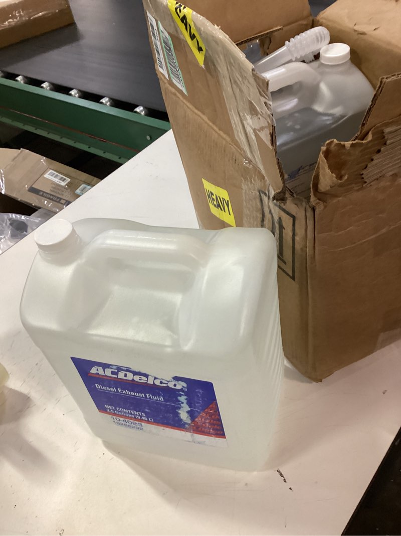 Condition photo showing New/Like New for ACDelco Gold 10-4023 (19286292) Diesel Exhaust Emissions Reduction (DEF) Fluid - 2.5 gal (Pack of 2) 2.5 Gallon (320 Ounces)