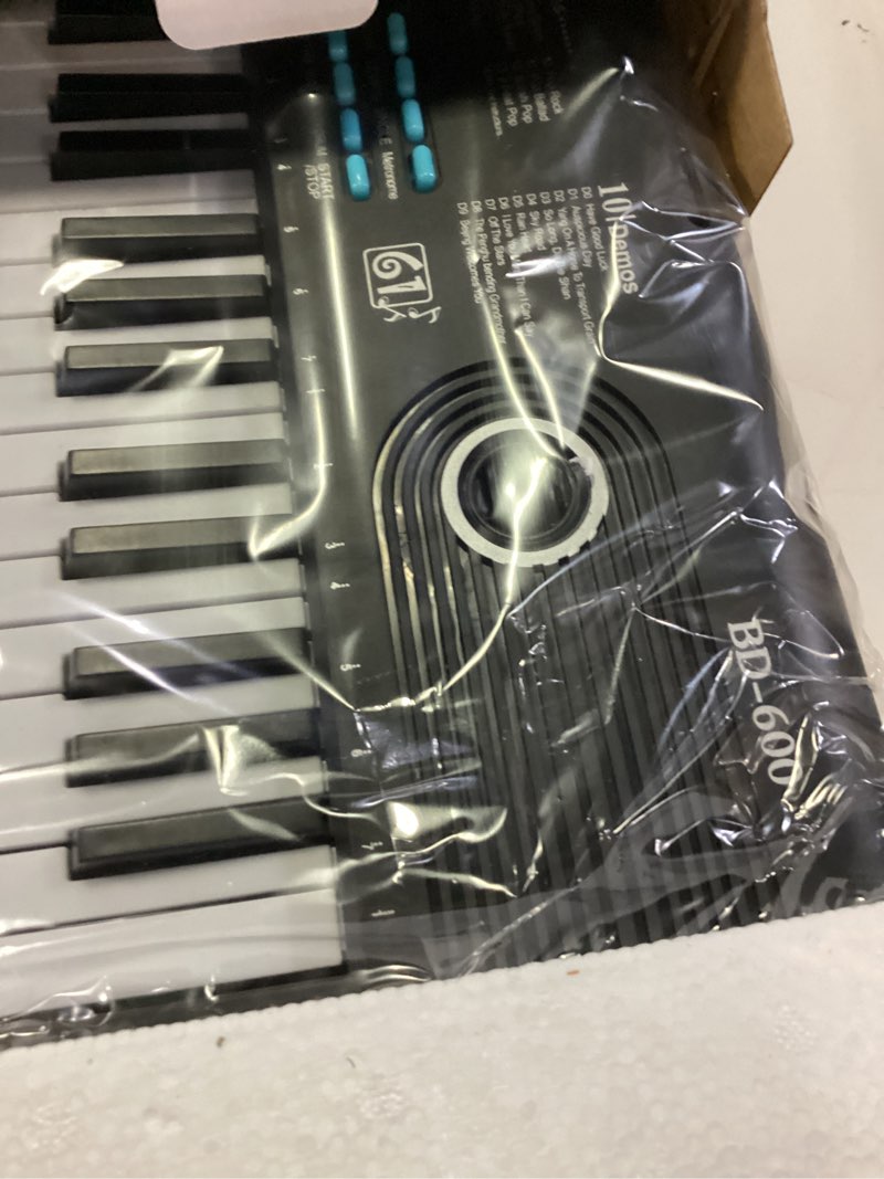 Condition photo showing Good Condition for 61 keys piano keyboard, electronic digital piano with built-in speaker microphone, portable keyboard gift teaching for beginners, electric piano for kids, birthday gift for children black