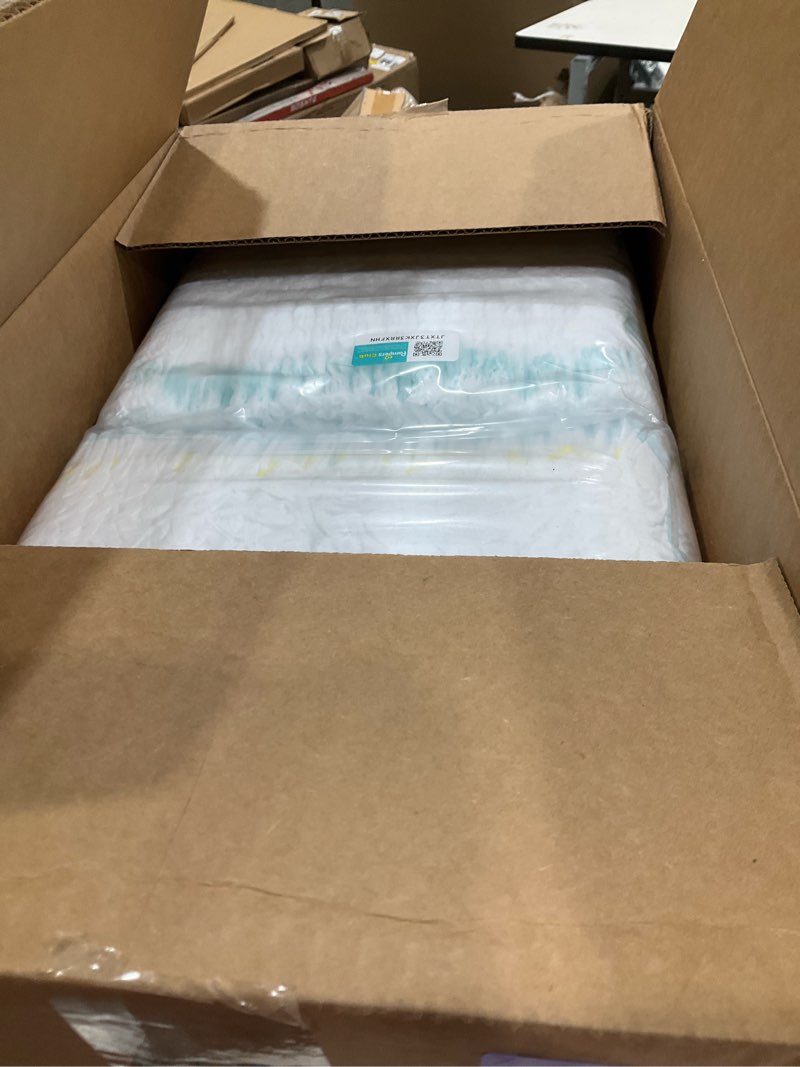 Condition photo showing New/Like New for Pampers Diapers - Cruisers 360 - Size 3, 168 Count, Babyproof, up to 100% Leakproof Pull-On Diaper (Packaging May Vary) Size 3 168