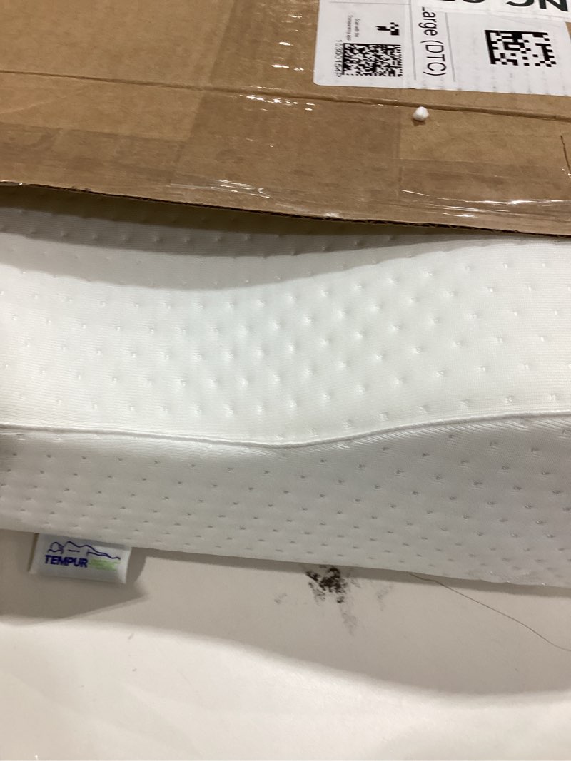 Condition photo showing Good Condition for Tempur-Pedic TEMPUR-Ergo Neck Pillow, Large Profile, White High Profile 1