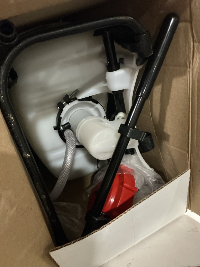 Condition photo showing Good Condition for solo 425 4-gallon piston backpack sprayer, wide pressure range up to 90 psi