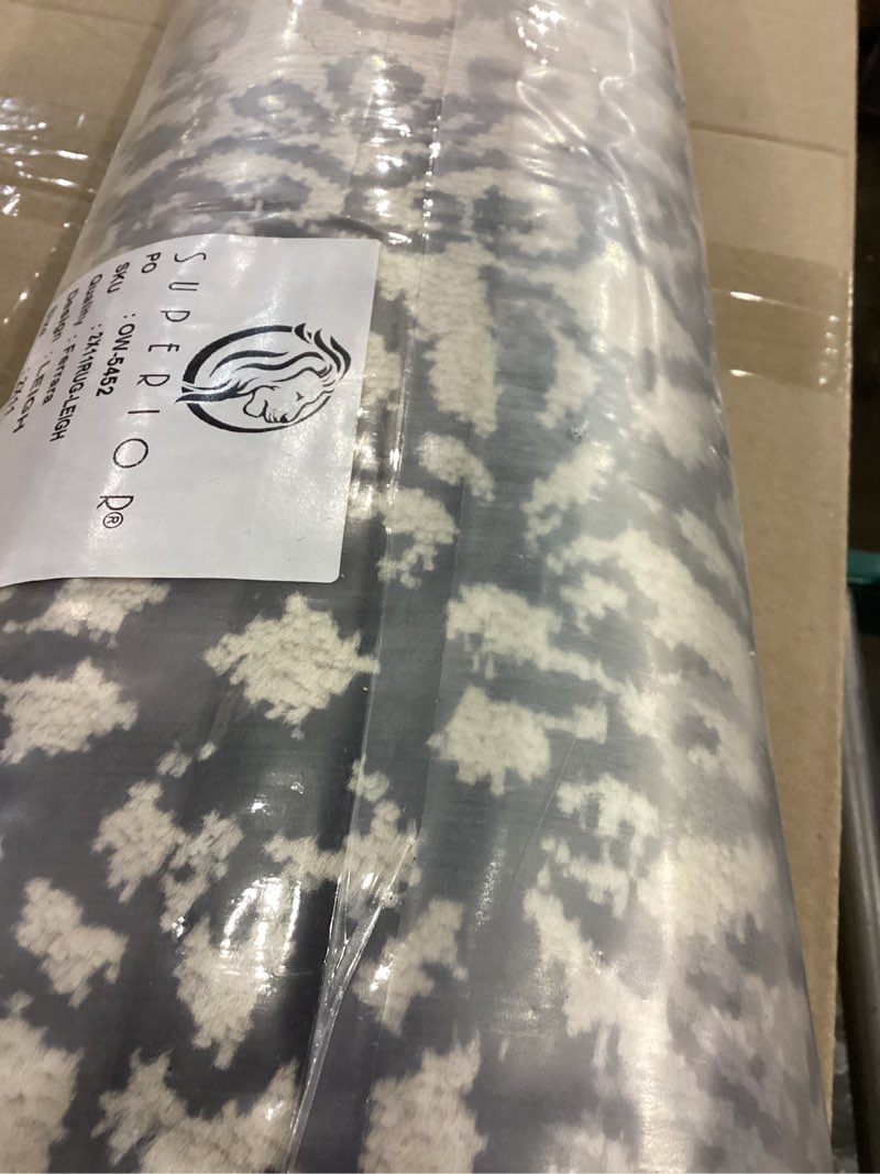 Condition photo showing Good Condition for Superior Indoor Runner Rug, Jute Backing, Plush Rugs for Entry, Office, Living, Dining, Bedroom, Kitchen, Hardwood Floors, Vintage Aesthetic, Boho Home Decor, Leigh Collection, 2' x 11', Beige/Ivory Beige Ivory 2' x 11' (Runner)