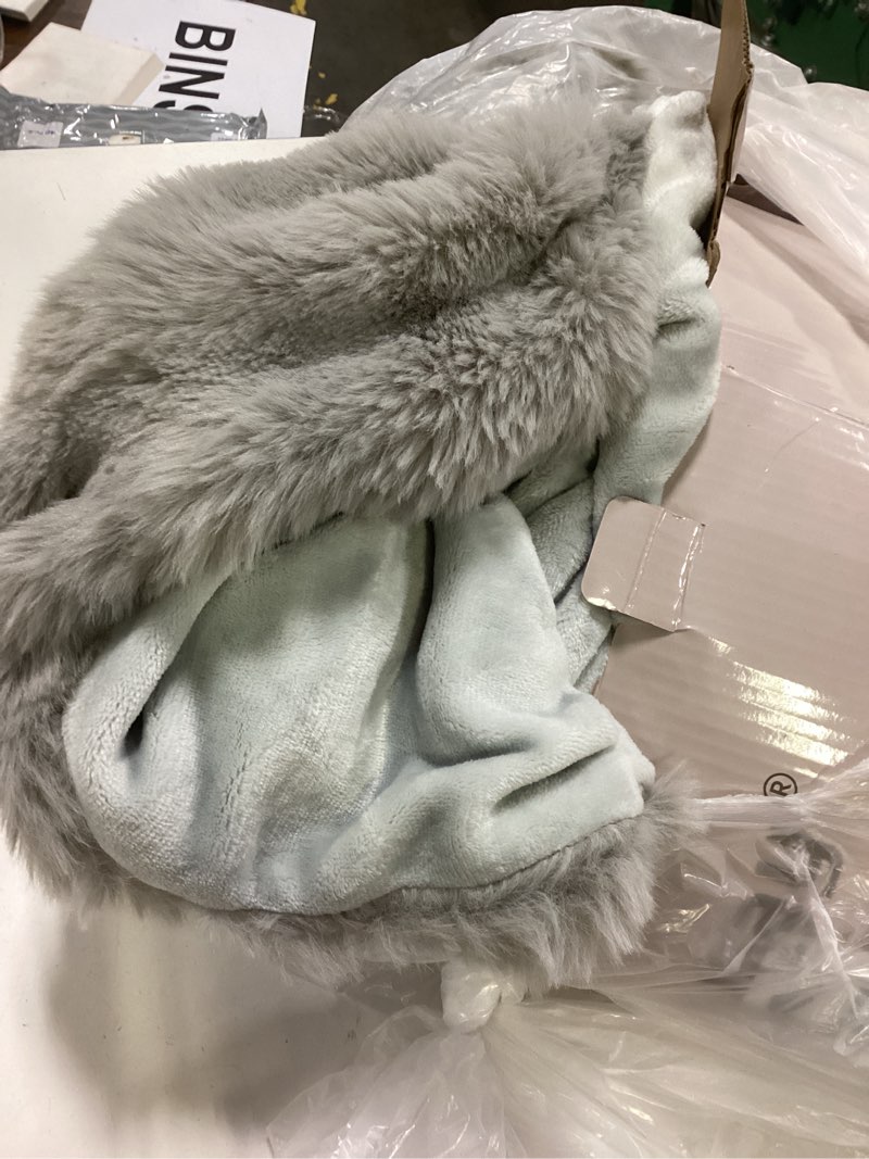 Condition photo showing As Is for Anysay Faux Fur Throw Blanket, 1000GSM Fluffy Soft Bubble Blanket for Couch Bed, Cozy Plush Warm 