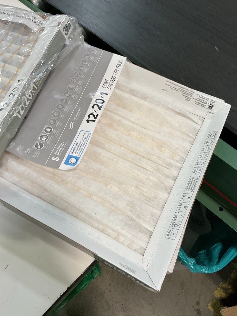 Condition photo showing As Is for filtrete 12-in w x 20-in l x 1-in merv 5 300 mpr basic dust and lint electrostatic air filter (3-pack)
