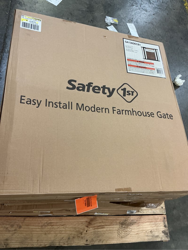 Condition photo showing New/Like New for easy install 28 in. h modern farmhouse child safety gate