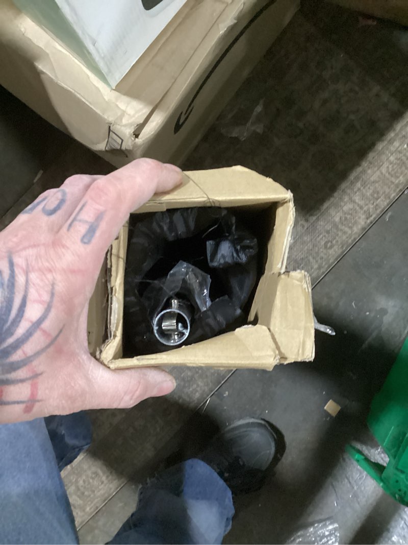 Condition photo showing Good Condition for Green Screen Backdrop Kit with Stand - 6.5x5 Ft Portable Green Screen & Adjustable Backdrop Stand for Streaming, Photography, Gaming, Zoom (Includes 4 Clips & Carrying Case)