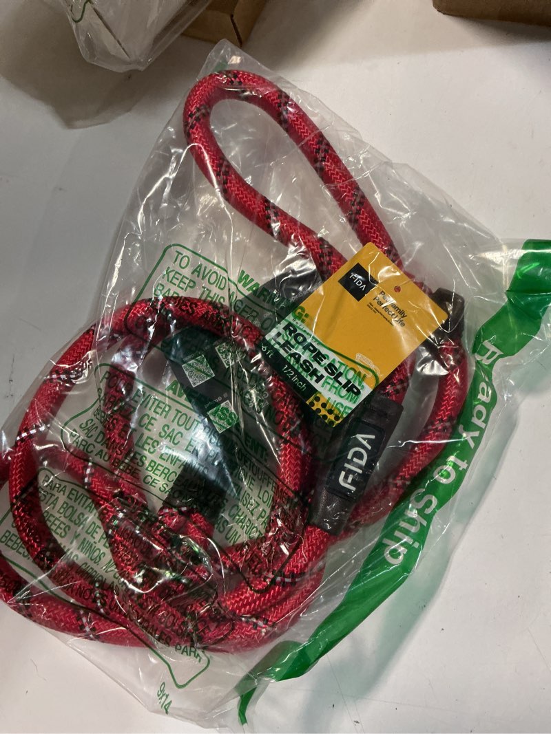 Condition photo showing New/Like New for Fida Durable Slip Lead Dog Leash, 6 FT x 1/2" Heavy Duty Comfortable Strong Rope Slip Lead for Large, Medium Dogs, No Pull Pet Training Leash with Highly Reflective, Red Large(1/2"-6ft) Red