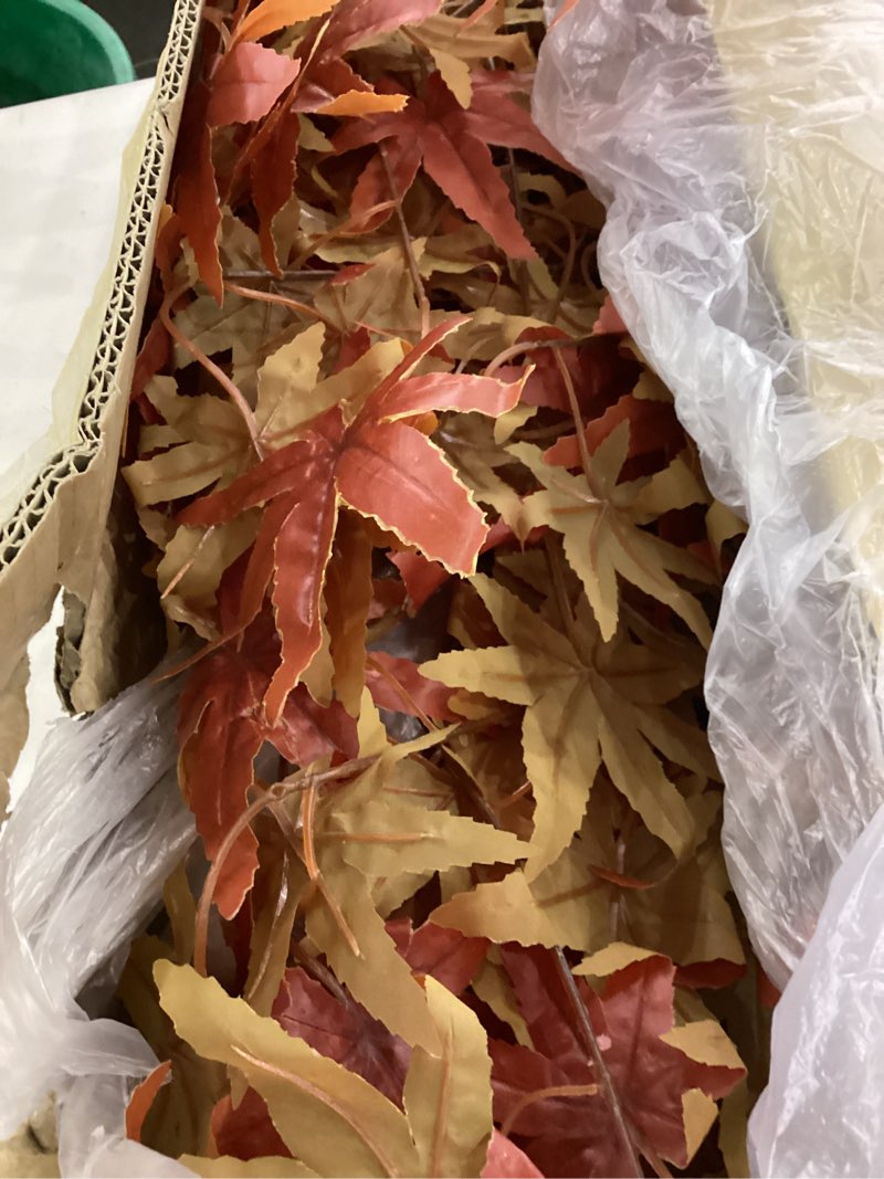 Fall tree decoration