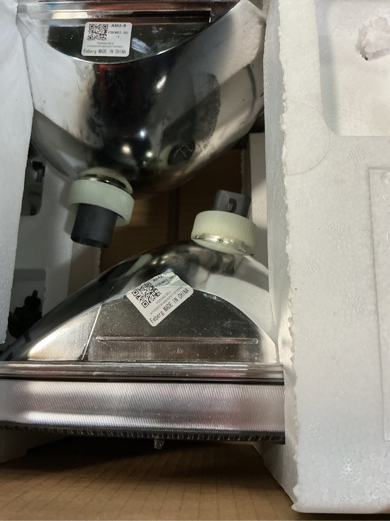 Condition photo showing Good Condition for weelmoto for 1992-1996 ford e-150 econoline headlights assembly for 1992 1993 1994 1995 1996 e-150 / e-250 / e-350 econoline headlamp replacement