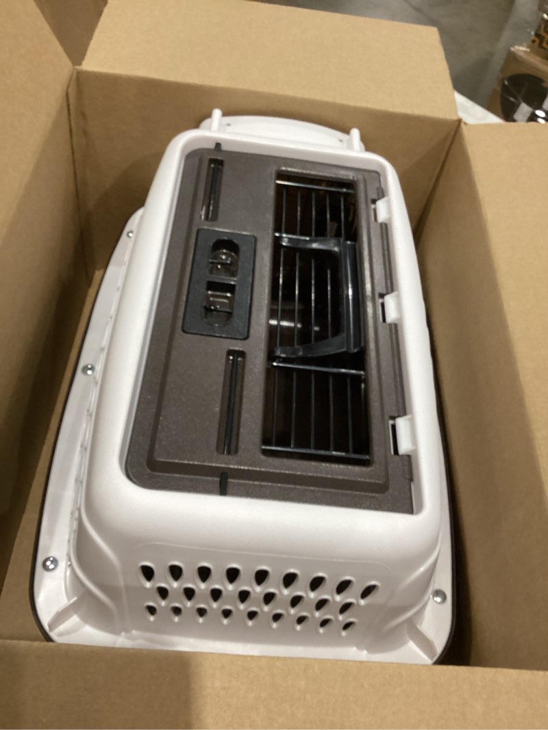 Condition photo showing Good Condition for petmate dog crates for small dogs & cat carriers, two-door plastic pet kennel, top & front loading, made in usa, 19", white two-door 19.0"l x 13.0"w x 10.0"h white