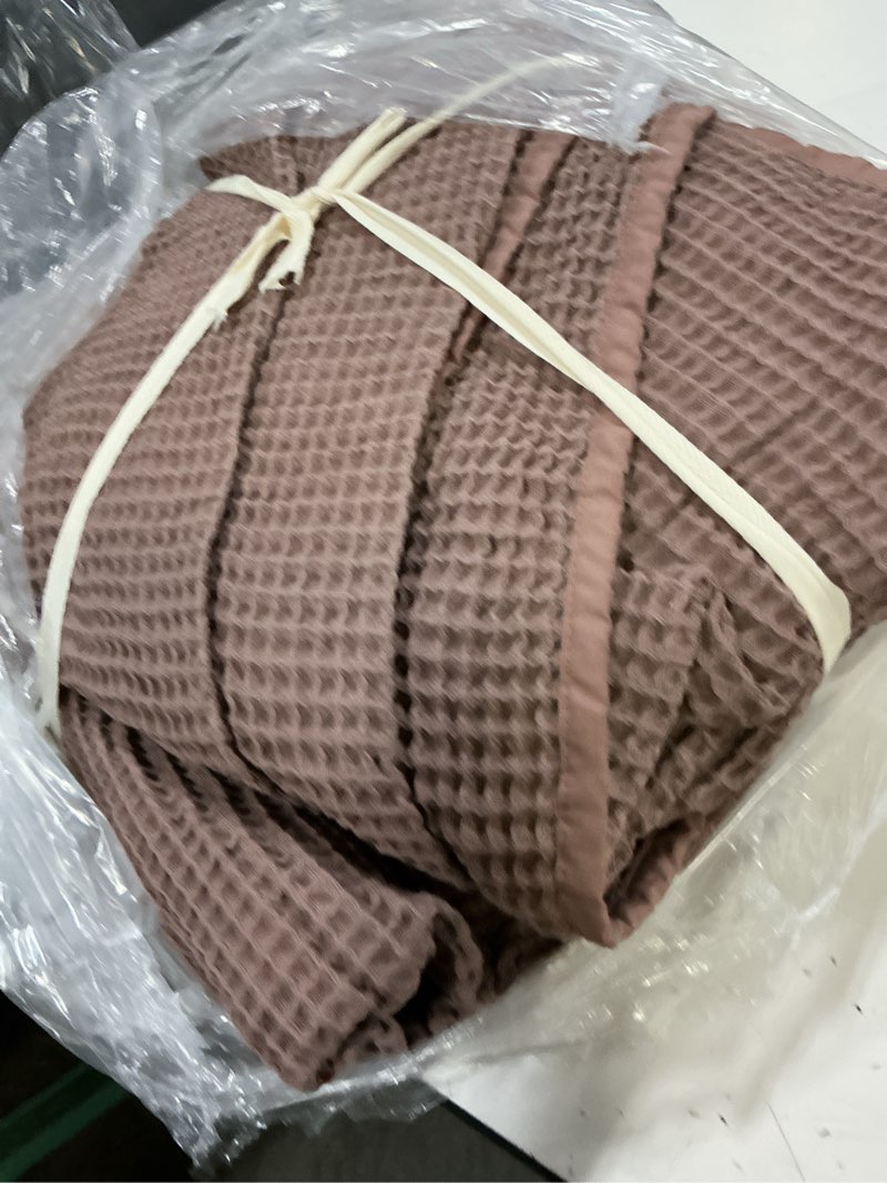 Condition photo showing Good Condition for organic waffle bed blanket, full/queen, fig