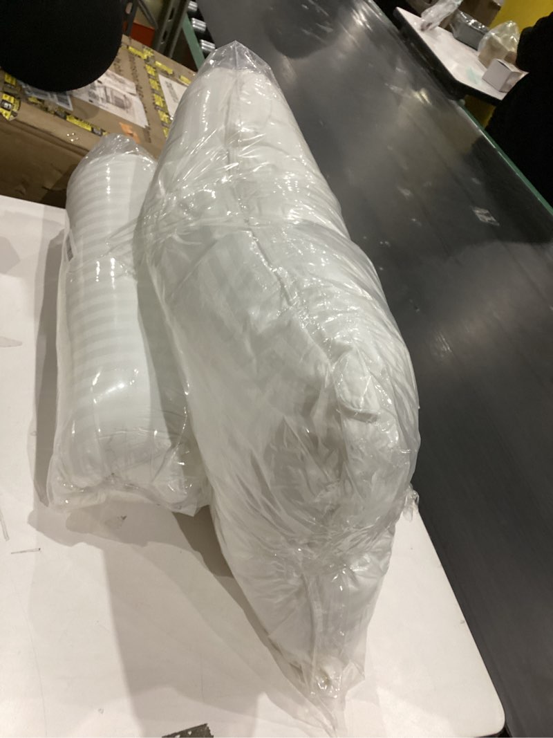 Condition photo showing Good Condition for Beckham Hotel Collection Bed Pillows Standard/Queen Size Set of 2 - Original Soft Down Alternative Pillow for Sleeping - Soft Support for Back, Stomach or Side Sleepers Queen / Standard White