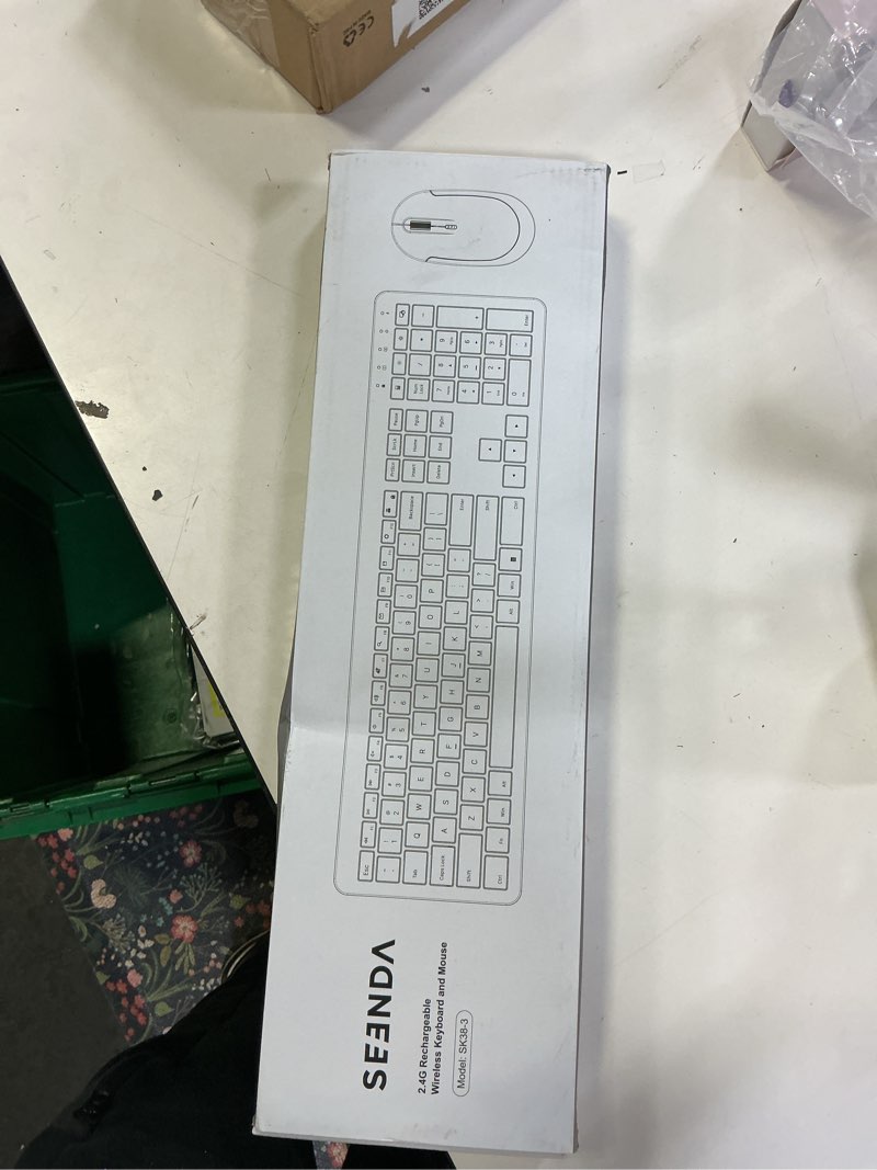Condition photo showing New/Like New for seenda Rechargeable Wireless Keyboard Mouse Combo Full Size Cordless Keyboard & Mouse Sets with Build-in Lithium Battery Ultra Thin Quiet Keyboard Mice (Rose Gold & Black)