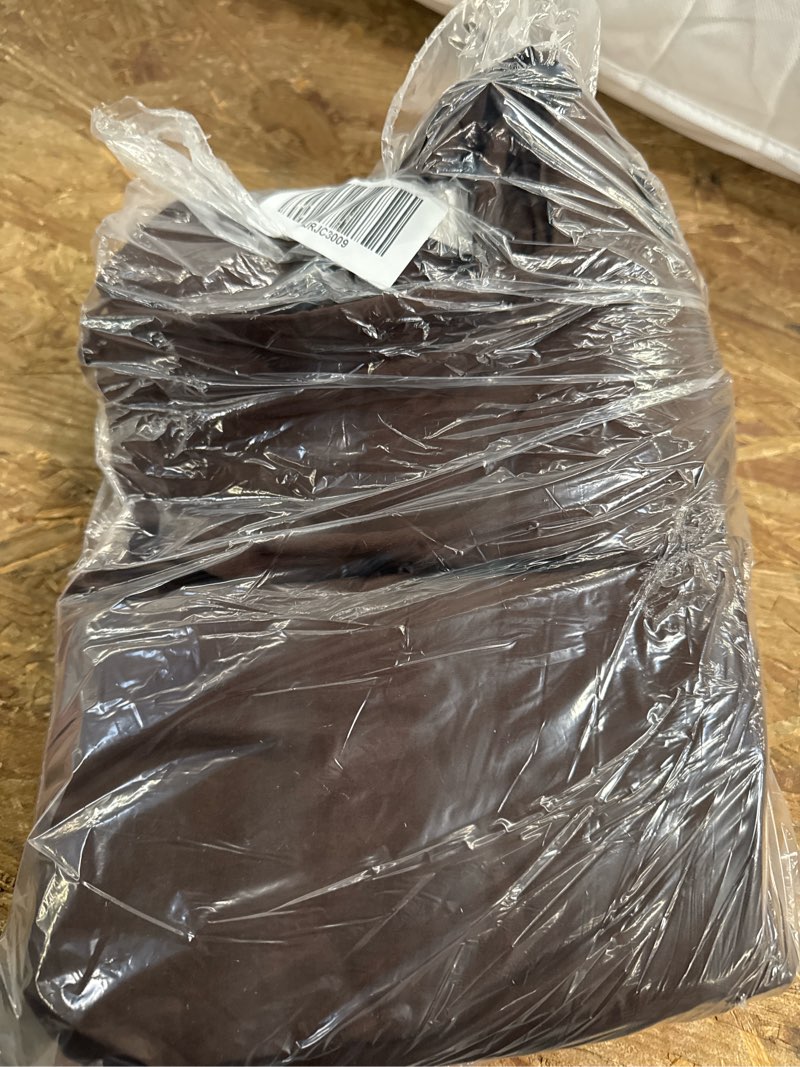 Condition photo showing Good Condition for classic organic percale sheet set, king, espresso