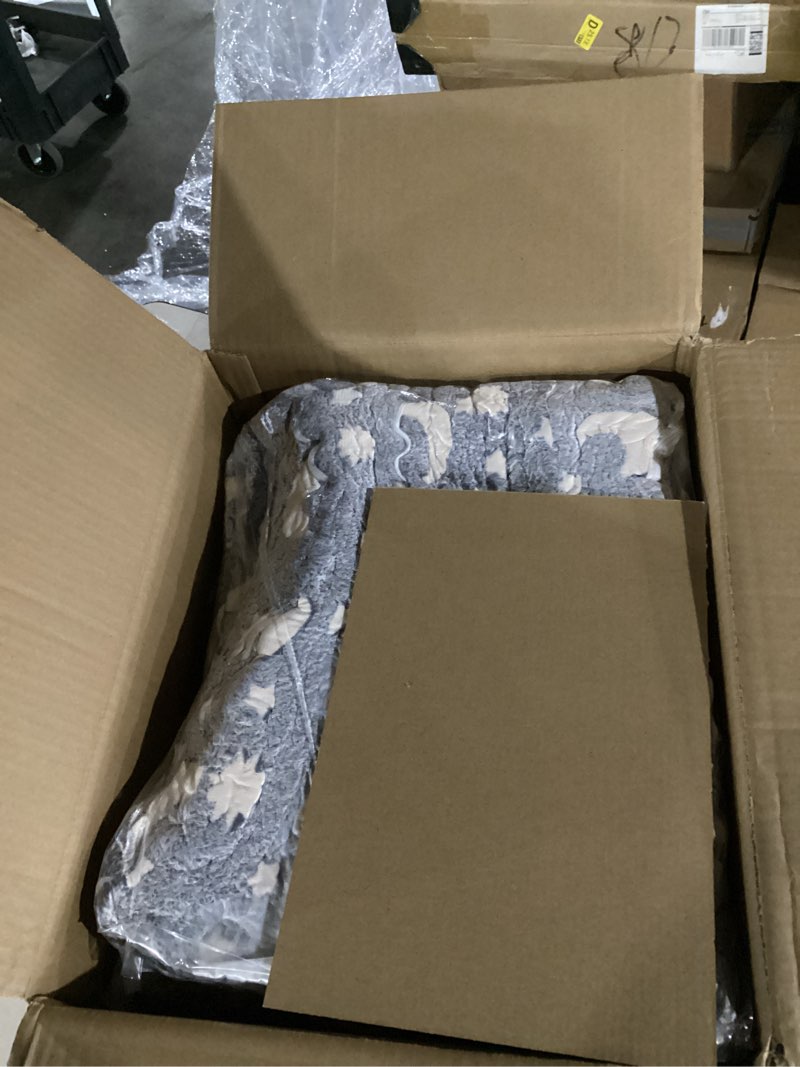 Condition photo showing Good Condition for ifnow modular kids play couch,toddler couch kids sofa,child sectional sofa,bedroom and playroom furniture for toddlers,convertible foam and floor cushion for boys and girls,glow in the dark,star