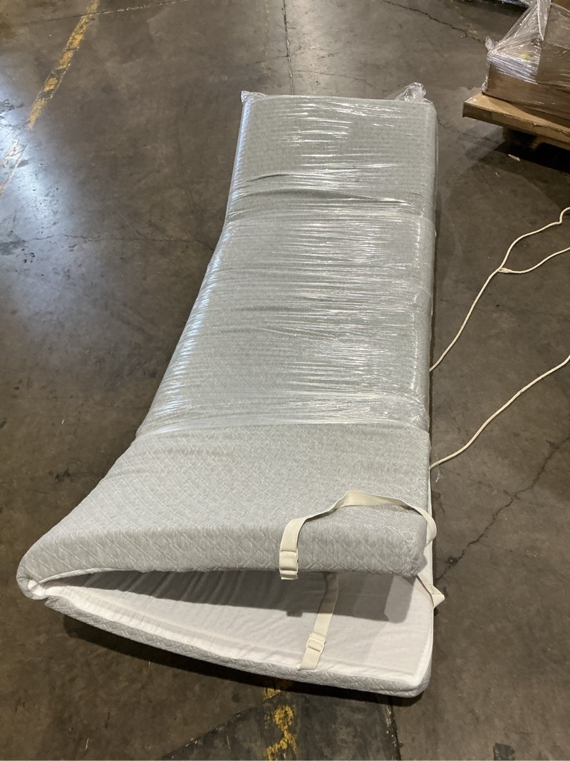Condition photo showing Good Condition for sinweek 3 inch mattress topper queen size, soft memory foam for back pain relief, breathable bed topper with grey cover, certipur-us certified