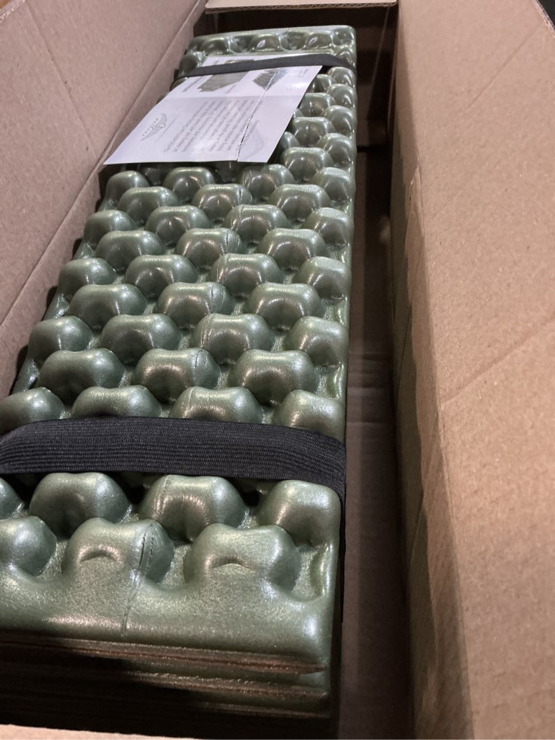 Condition photo showing Good Condition for foam camping pads for hiking, ultralight closed cell mattress, waterproof soft mat for adults, wide picnic yoga mats, folding sleeping pad for outdoor backpacking army green-1pack