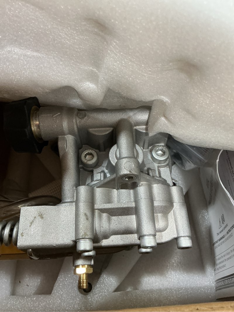 Condition photo showing Good Condition for yamatic 7/8" shaft vertical pressure washer pump rear inlet/outlet 3000 psi @ 2.5 gpm replacement pump for power washers, compatible with 308653045, 308653052, 308653078, gcv190 and more rear inlet 3000psi